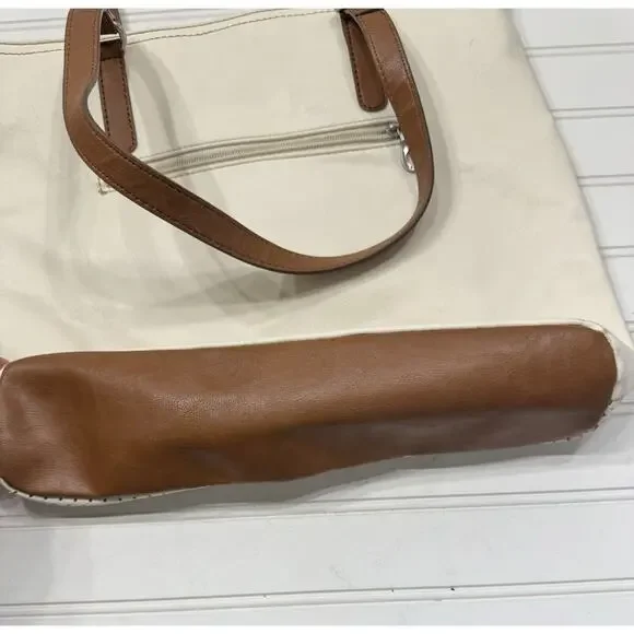 RELIC Shoulder Bag Tote Handbag Ivory Faux Leather with Brown Trim Double Handle - Picture 4 of 7